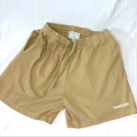 TALENTLESS Other - Talentless Mens Tan Shorts in XL